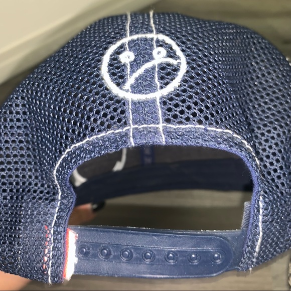 Cute Smiley Face Hat - Picture 7 of 7